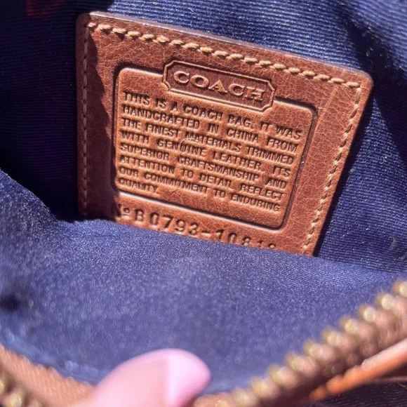 COACH Rare Y2K Bag - Picture 5 of 6